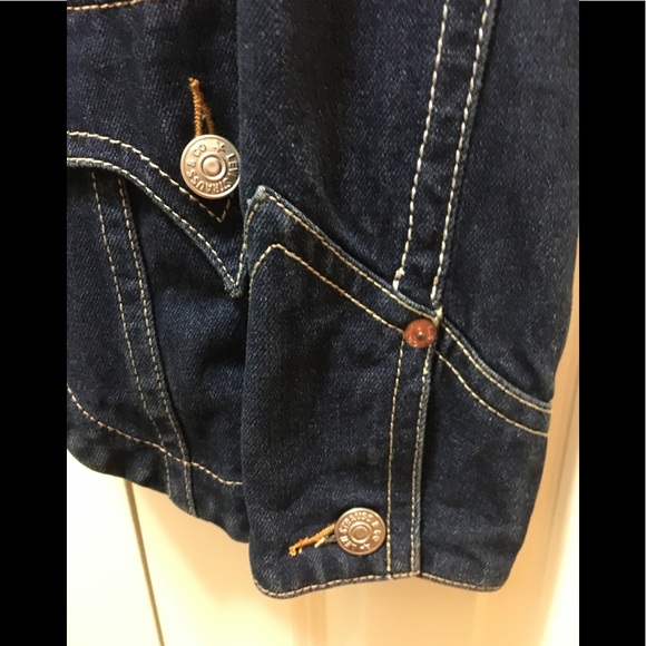Levi’s Vintage Denim Jacket Women’s Small - Picture 4 of 10